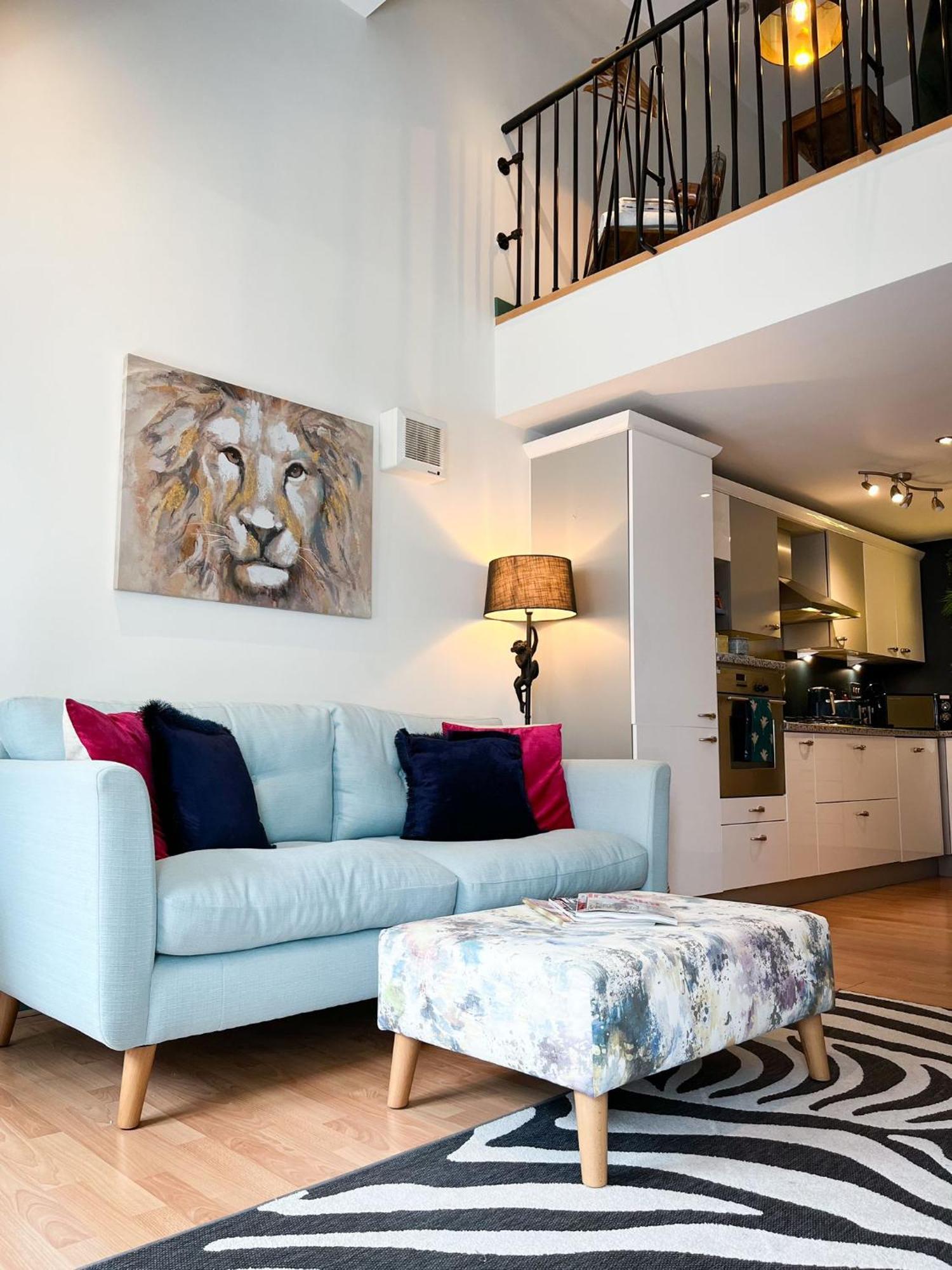 Jungle Escape, City Apartment With Parking & Terrace Chester Exterior photo